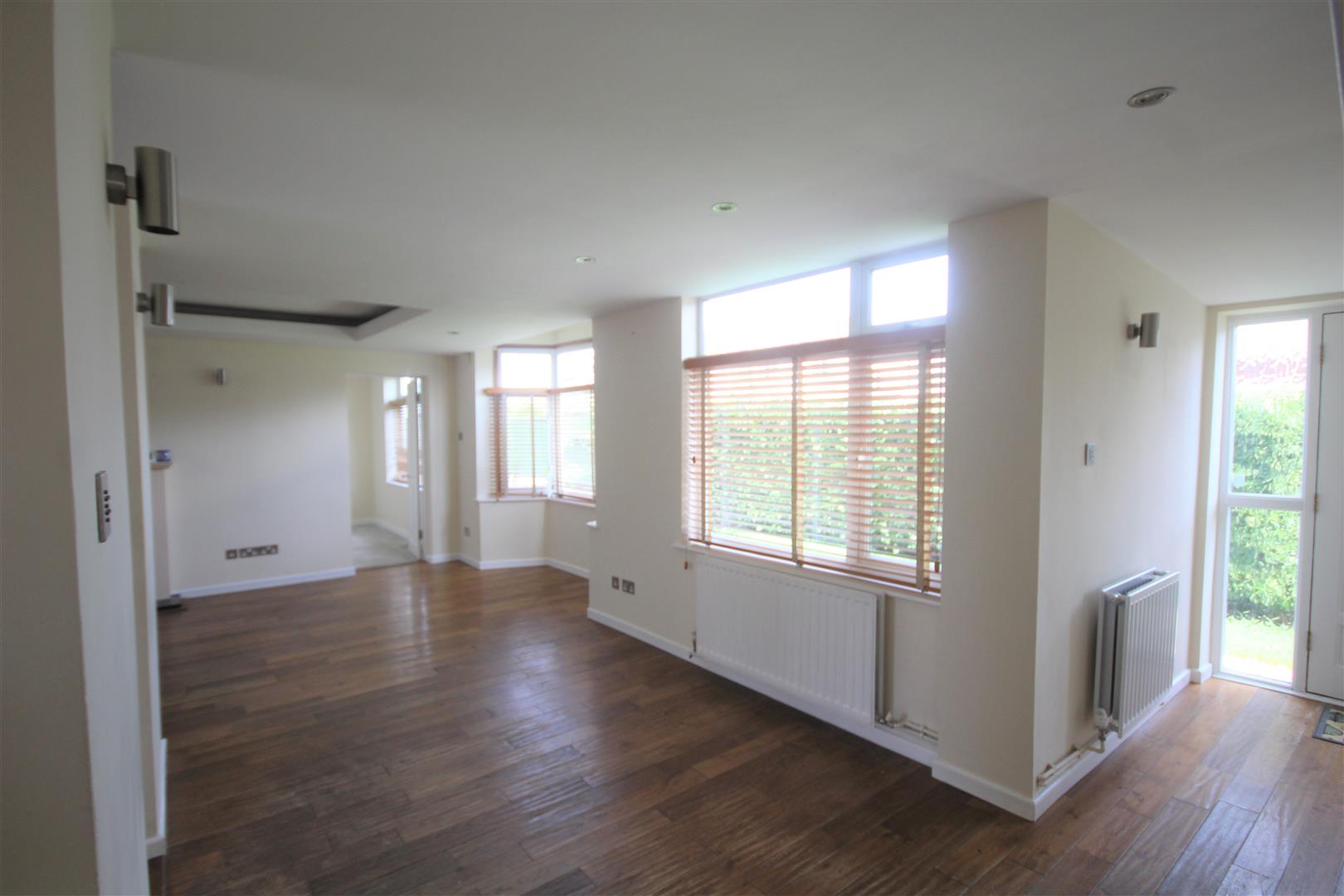 Warescot Road, Brentwood Keith Ashton